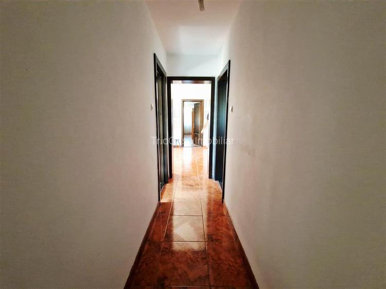 CASA P +E , 5 camere -Cosoveni - 20