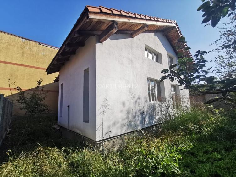 Casa De Vanzare La Rosu – Sagului- 650 - 2