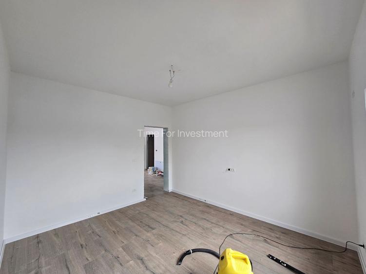 1/2 Duplex pe parter,predare la cheie  , 3 dormitoare, 2 bai, Zona Metro 2, - 10