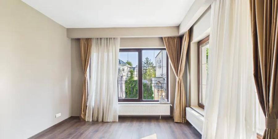 Casa individuala cu teren 500 mp Pipera, dormitoare la parter, gradina superba