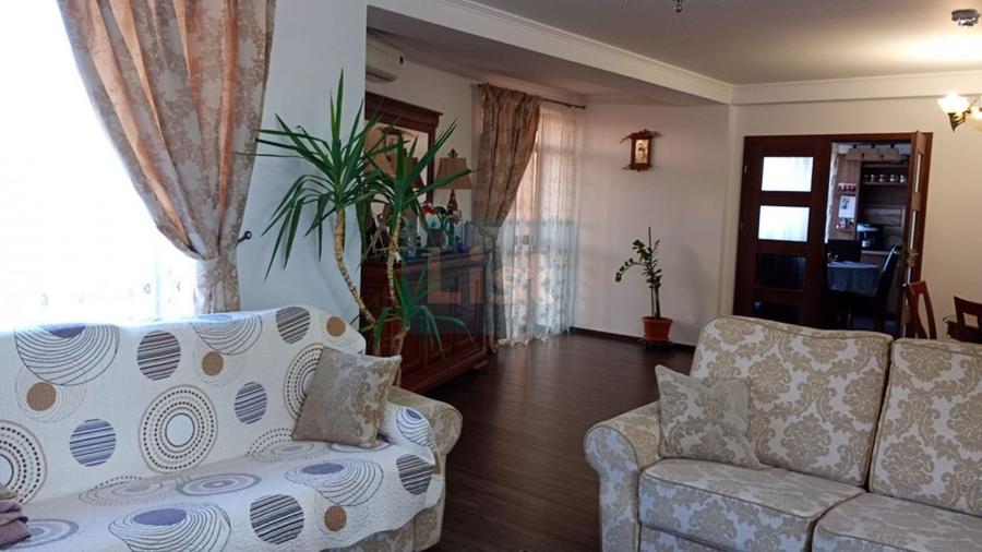 CASA P+1 , ZONA ARCASILOR
