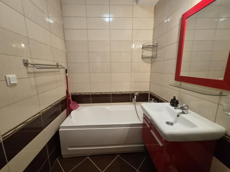 Apartament 2 Camere-Metrou Ialomitei - priveliste zona verde