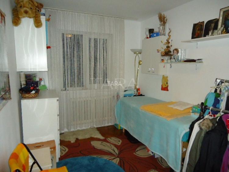 Apartament cu 4 camere de vânzare în zona Manastur - 3