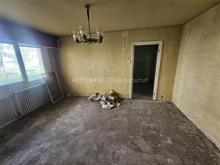 Resita, 2 Cam. Cf. 1, Parter, Micro 1 - 2