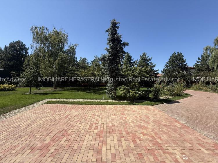 Vila spațioasă în Sisesti | 600 mp | 9 locuri de parcare | Teren 1500 mp - 30