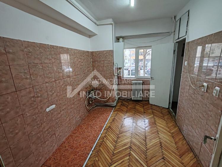 Apartament cu 2 camere de vanzare Gheorgheni Str. Nicolae Titulescu - 8