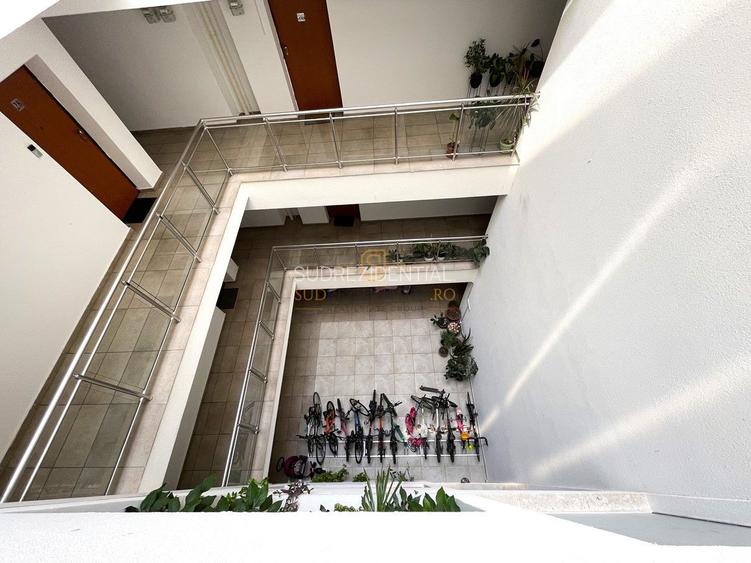 Apartament 3 camere de inchiriat, Cartierul Solar, loc de parcare - 35