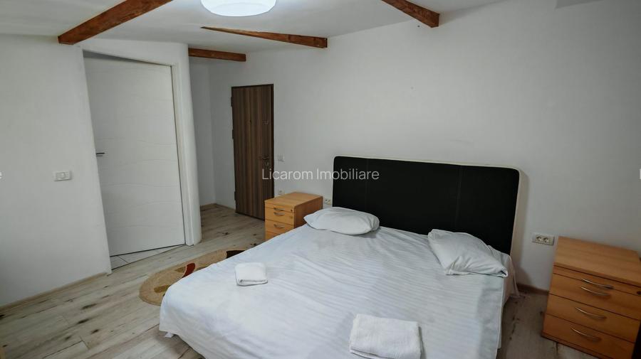 Vila 10 camere,pretabil compartimentare in 2 unitati separate,ASTRA. - 2