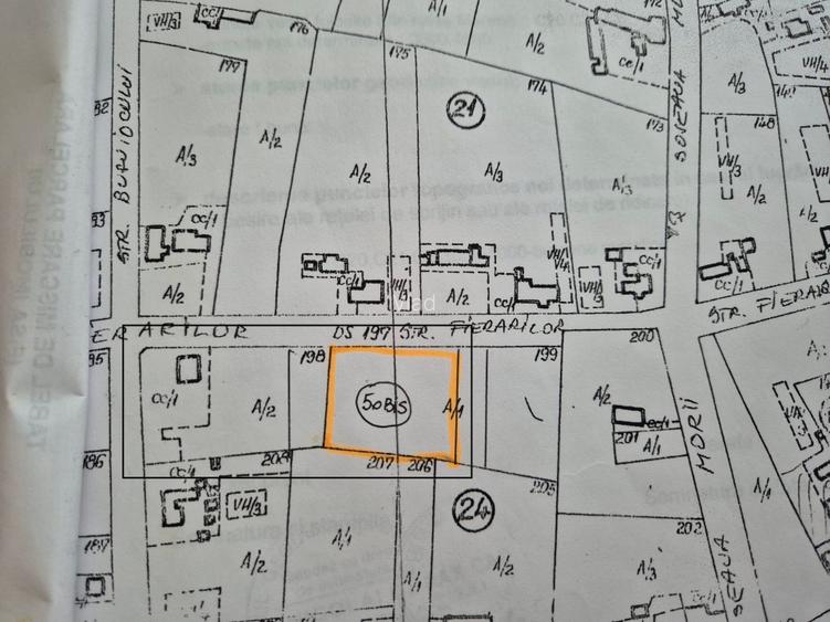 Persoana fizica vând Casa batraneasca si anexe– Mereni - 7