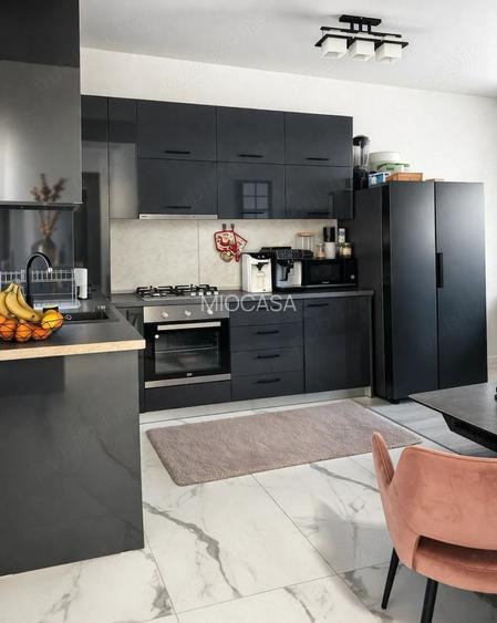 Apartament 3 camere. Etaj 2. Decomandat. Mobilat. Terasa 20 mp. - 3