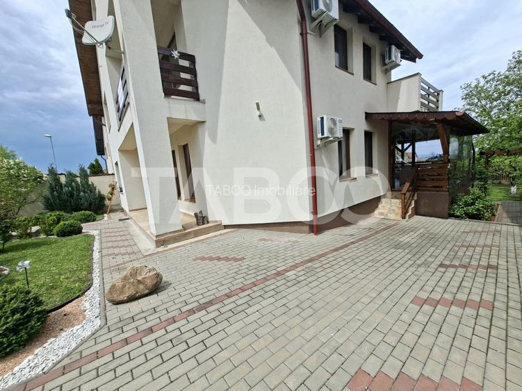 Casa individuala moderna de vanzare in Sura Mica teren pod si pivnita - 26