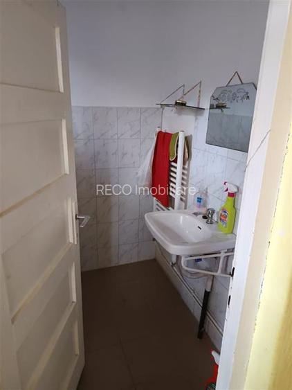 RECO CASA CU ETAJ IN MARGHITA - 19