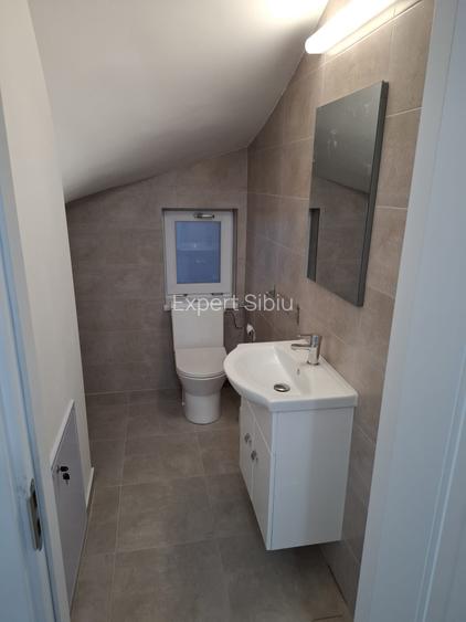 Casă nouă de închiriat 4 camere nemobilata ,în Cisnădie - 12