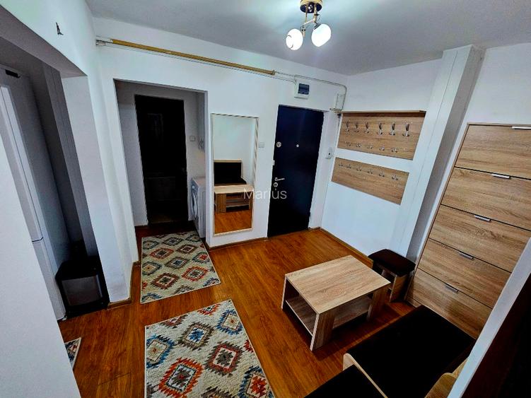 Vand apartament 2 camere. - 2
