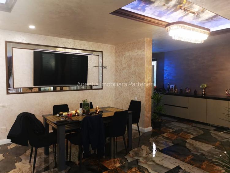 Penthouse cu 5 camere decomandat în Prundu - 13