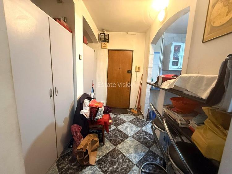 Apartament 4 camere spatios, decomandat, ideal familie,  bloc anvelopat, Piata D - 7