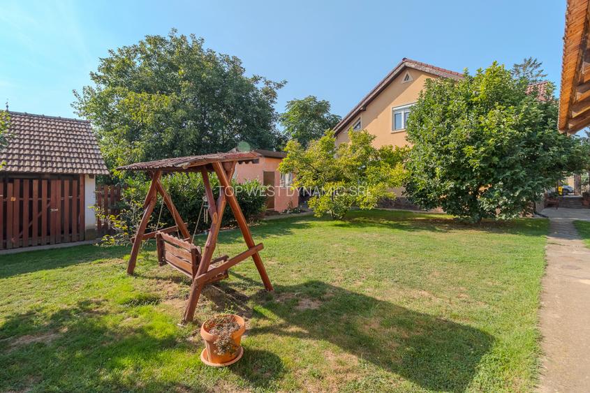 Casă spațioasă P+E, Santăul Mic com. Bors - 7