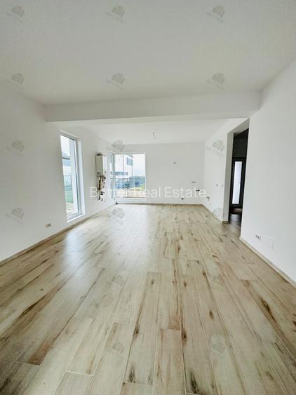 Casă parter de vânzare | Comuna Berceni | 3 camere | Teren 375 mp | Comision 0% - 13