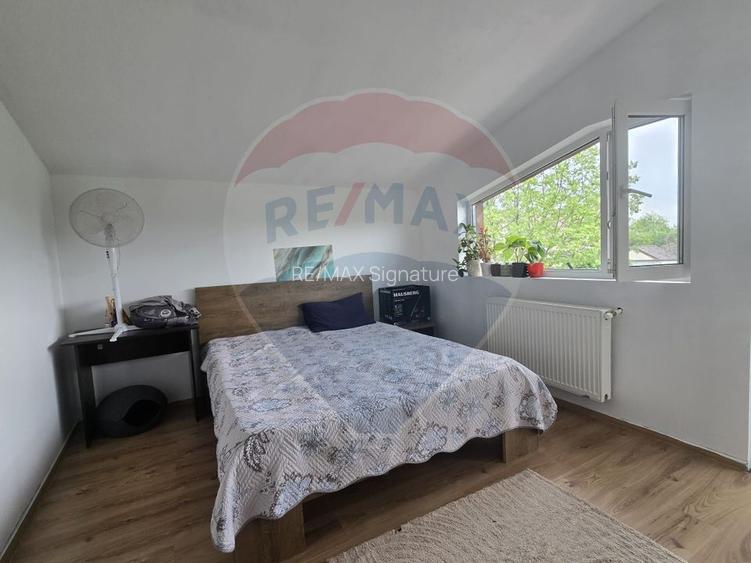 De vanzare Casă / Duplex - 11