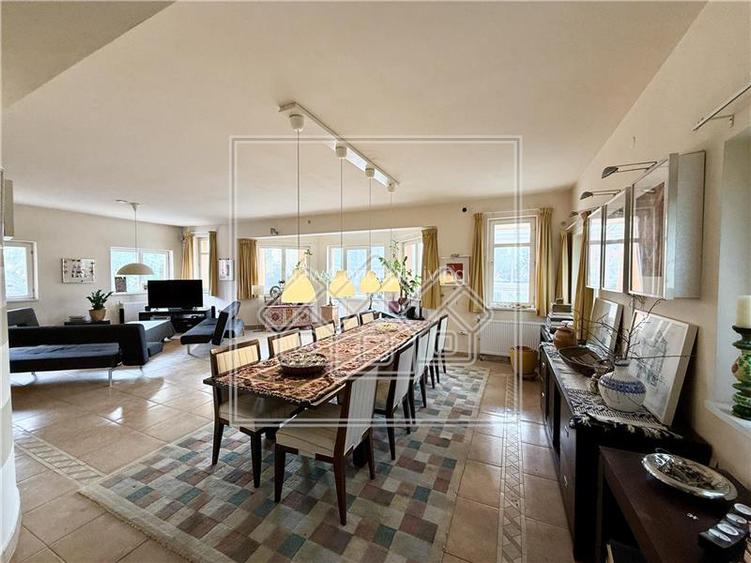 Casa de vanzare in Sibiu, individuala - 418 mp - teren 1.338 mp - 20