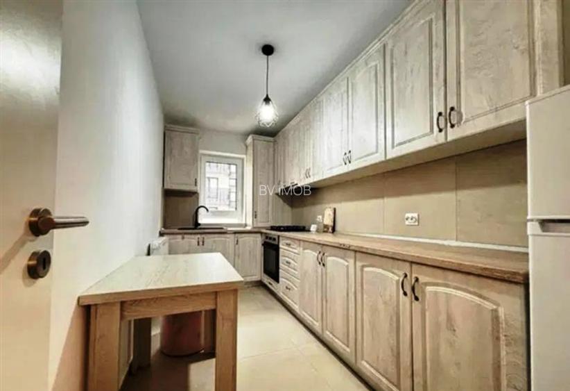 Inchiriem Apartament 2 Camere, Modern, Decomandat, Tractorul - 8