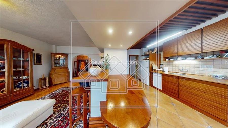 Apartament de vanzare in Sibiu - decomandat - 4 camere, balcon - - 5