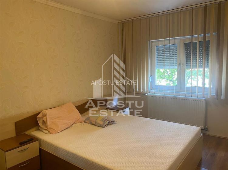 Apartament cu trei camerecentrala proprie Atrium Mall - 4