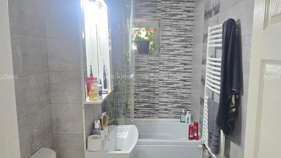 Vand apartament cu 2 camere in Deva, zona Al. Muncii (Piata), mobilat, utilat - 6