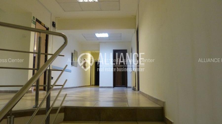 BALADA NEJ(COD03)-Birouri cu suprafete mici, medii si parcare! - 35