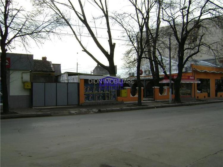 Teren Tribunal + spatii comerciale inchiriate - 4