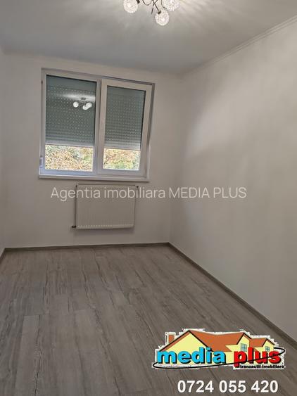 De vânzare – apartament 3 camere, Mazepa I, etaj 1 - 5