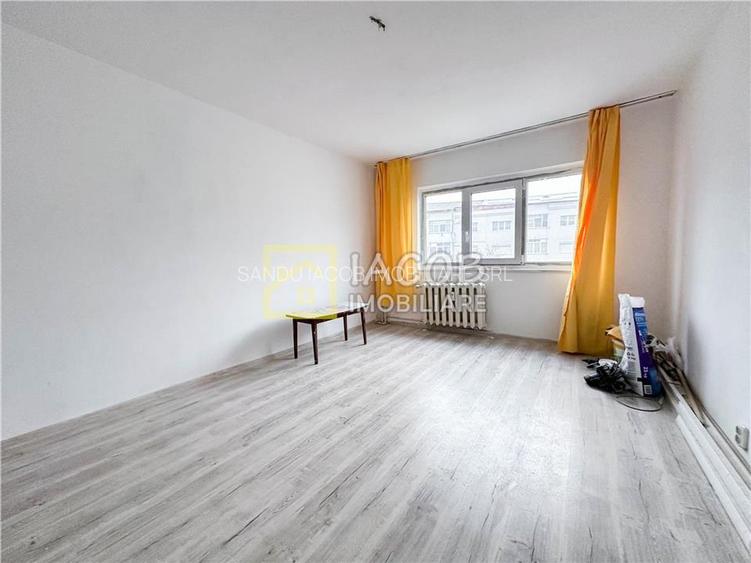 Apartament 2 camere decomandat- Zona Nord, Digul Barnat - 2