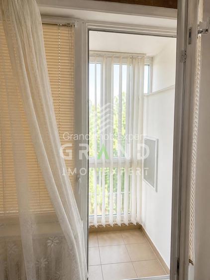 Garsonieră de vânzare în Grigorescu | 32 mp total | Balcon | Zonă excelentă - 2