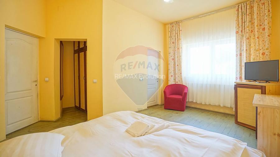 Pensiune de Vanzare in Moieciu de Sus | Comision 0% - 21