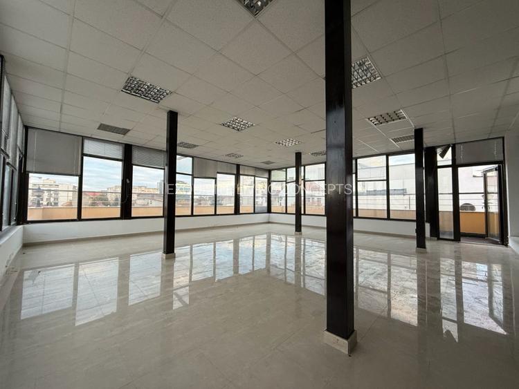 Spatiu alimentatie publica, P+2, zona semicentrala - 3