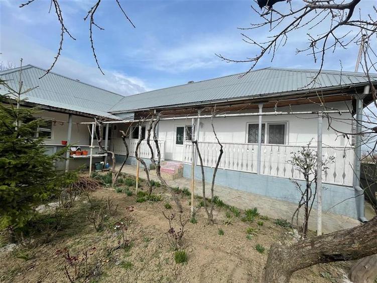 Casa de vanzare in Niculitel Tulcea - 2