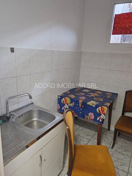 Doua camere in zona sediu politie. - 6