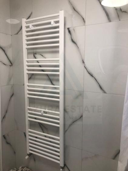 Casa renovata 250 mp utili si teren 935 mp in zona centrala Cisnadie