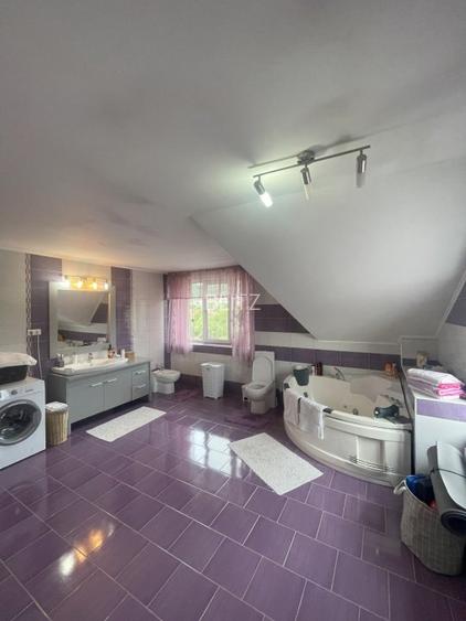 Duplex de vanzare, 2 unități, 8 camere, 300 mp, zona centrala - 4