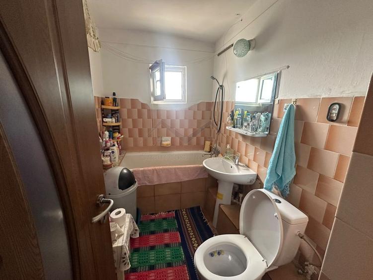 Apartament 3 camere decomandat tomesti