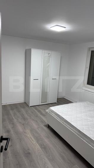 Apartament cu 4 camere, 78 mp, zona Cornișa