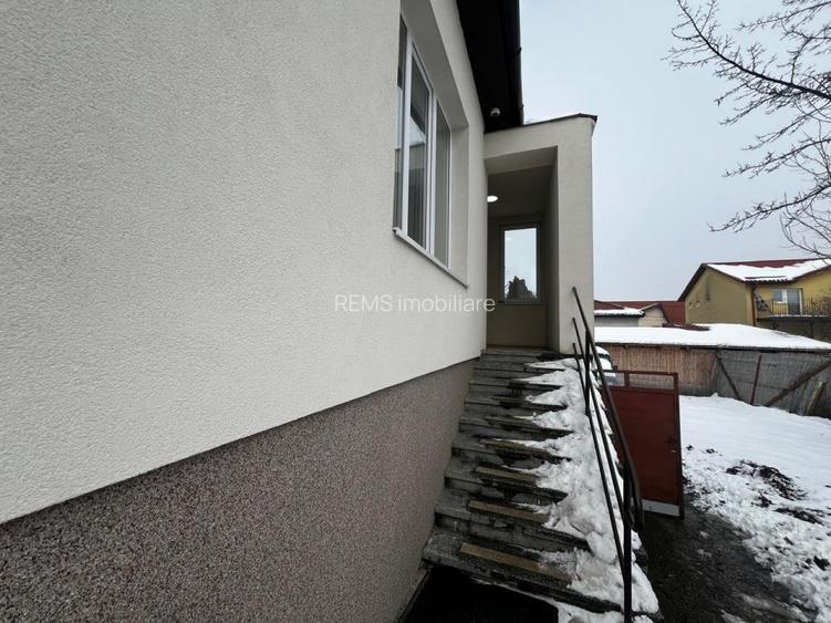 Casa de vanzare in cartierul Andrei Muresanu - 5