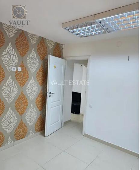 Apartament 4 camere - CENTRALA PROPRIE - zona APARATORII PATRIEI - 4