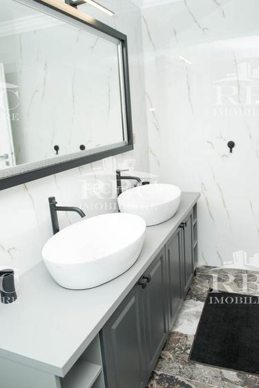 Casa ultrafinisata si mobilata in cartierul Voronet - 25