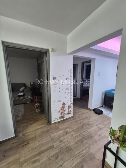 Ap decomandat 4 camere , 2 bai si 2 balcoane-zona Colentina bloc 1986 - 20