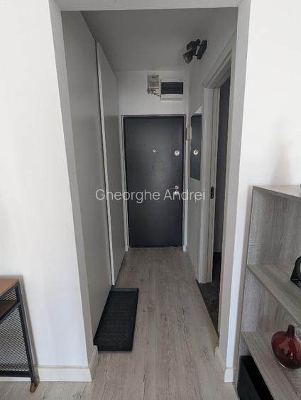 Garsonieră de închiriat, renovată în 2025, mobilată și utilată.  - 3
