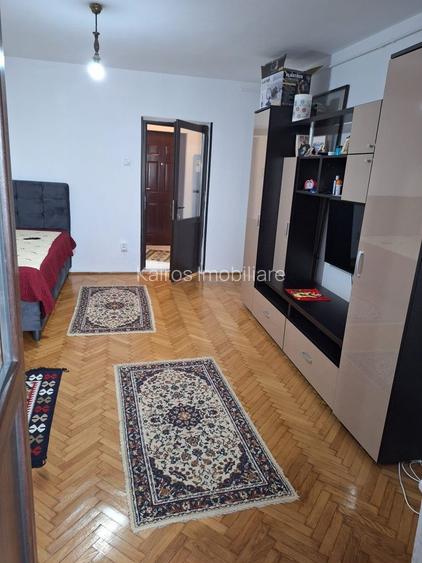 Garsoniera Renovata cu balcon-MOBILATA SI UTILATA - METROU - 6