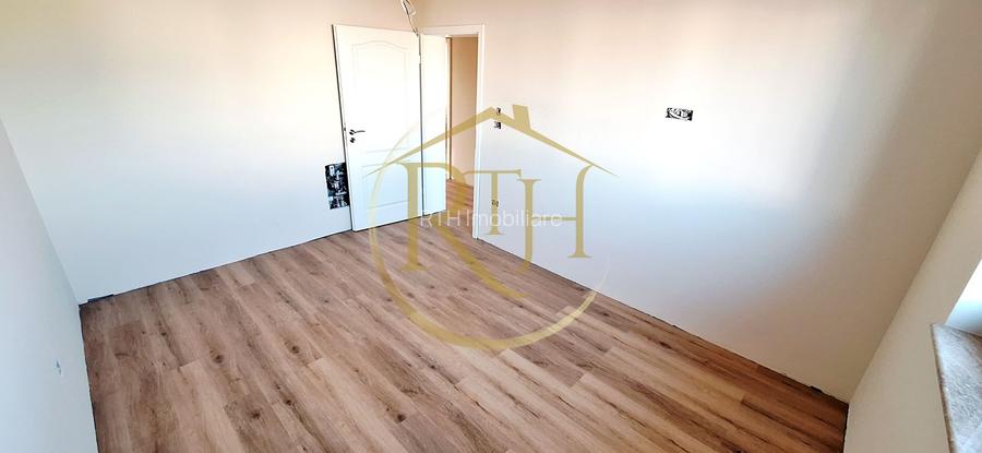 Oferim spre vanzare casa-duplex cu 4 camere si 3 bai situata in Giroc - 15