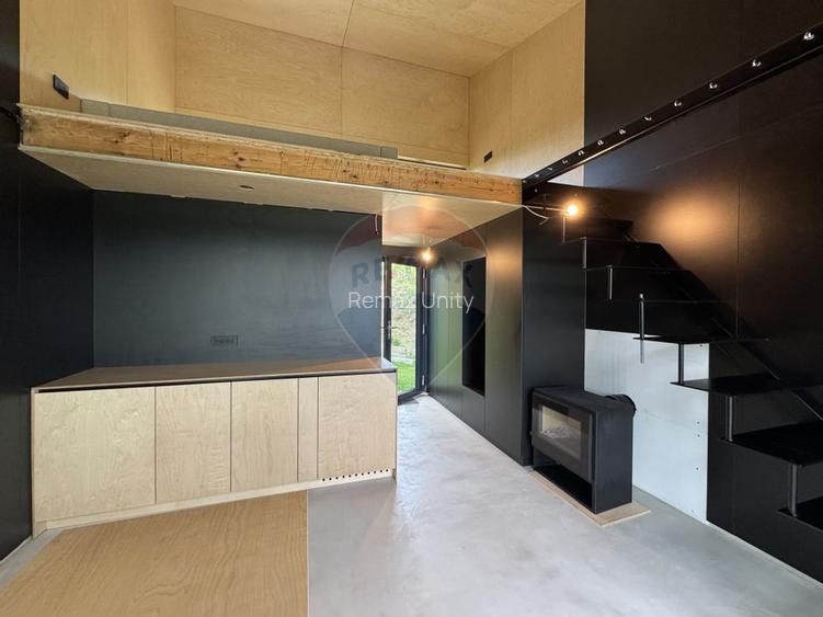 Doua case la munte, cu vedere superba, localizate in Poiana Marului - 15