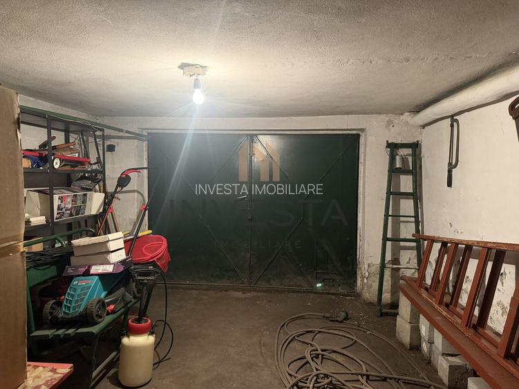 Casa spatioasa de vanzare cu front 27 ml in zona Andrei Muresanu - 15